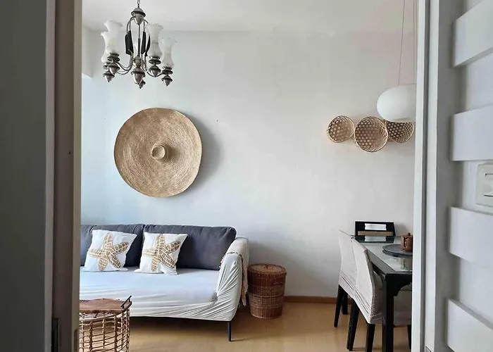 Solana In Avant Bgc Parking With Fee Apartamento Manila