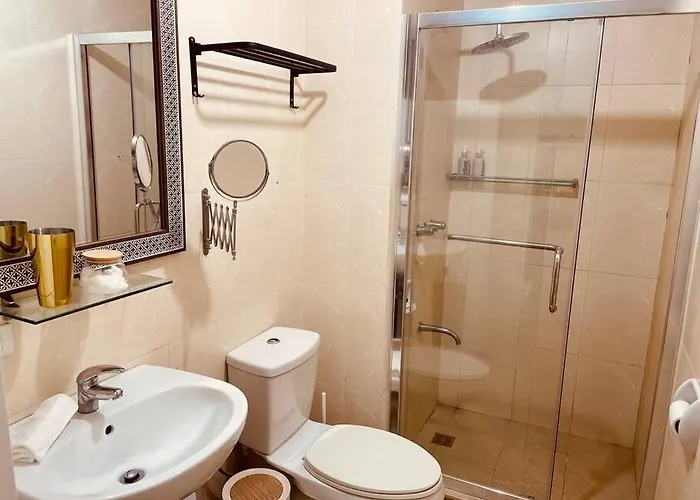 Solana In Avant Bgc Parking With Fee Apartamento *
